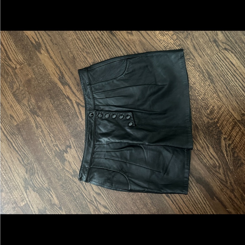 Vintage Geren Ford 100% lamb skin leather 100% silk lined skirt